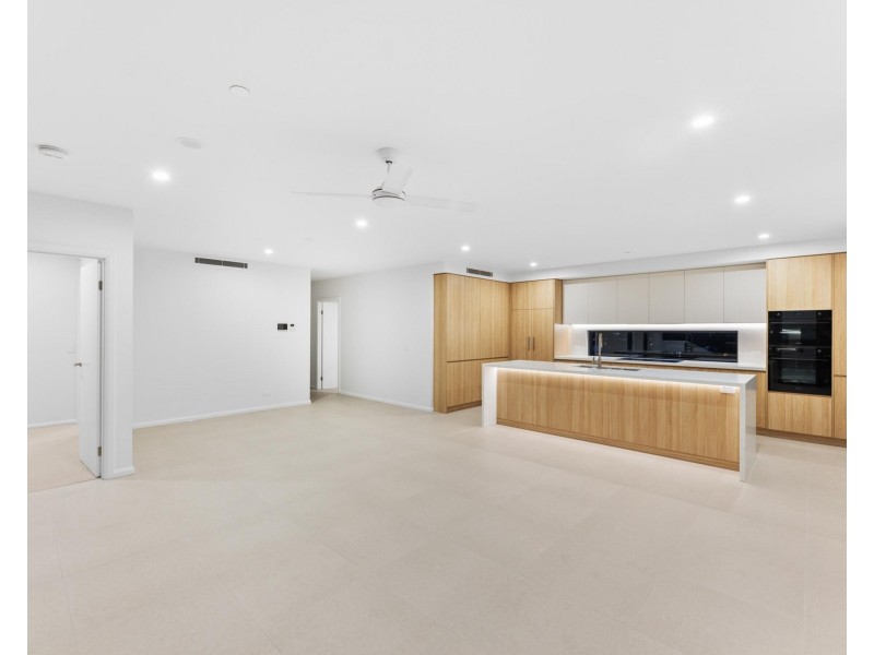 901/10 Coyne Street, Coolangatta QLD 4225