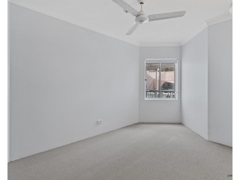 21/26 Old Burleigh Road, Surfers Paradise QLD 4217