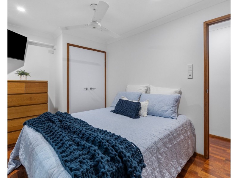 21 Whitsunday Drive, Currumbin Waters QLD 4223