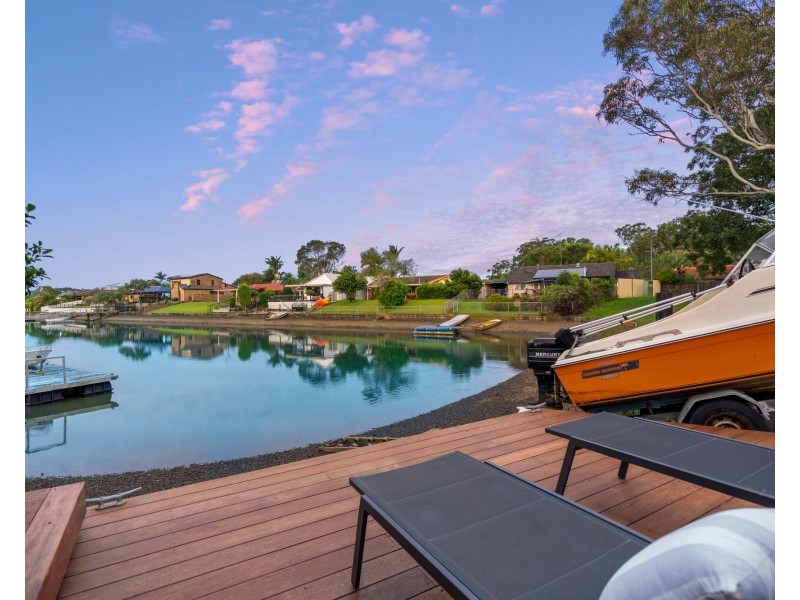 21 Whitsunday Drive, Currumbin Waters QLD 4223