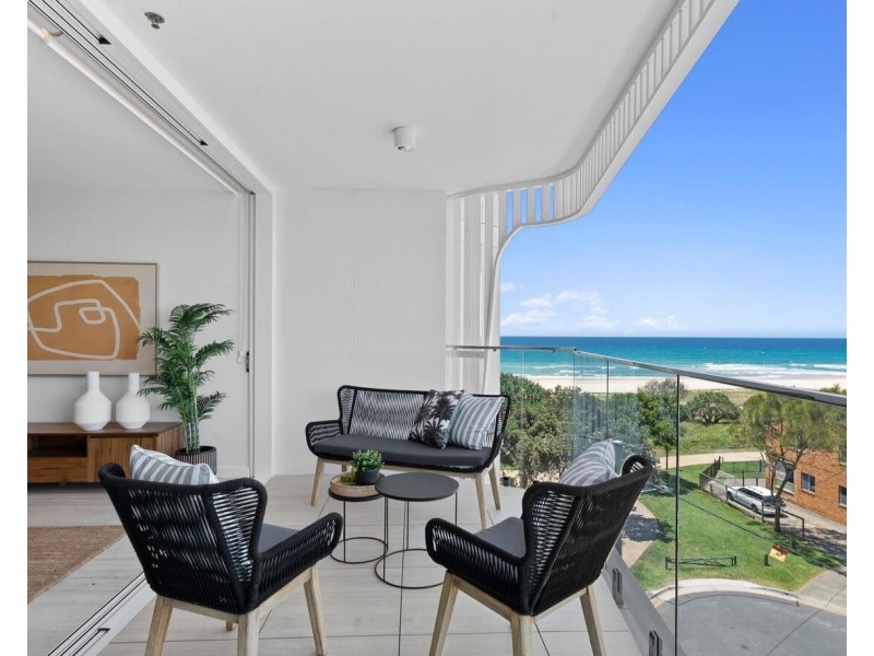 301/321 Golden Four Drive, Tugun QLD 4224