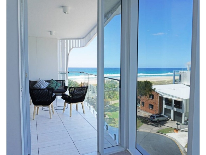 301/321 Golden Four Drive, Tugun QLD 4224