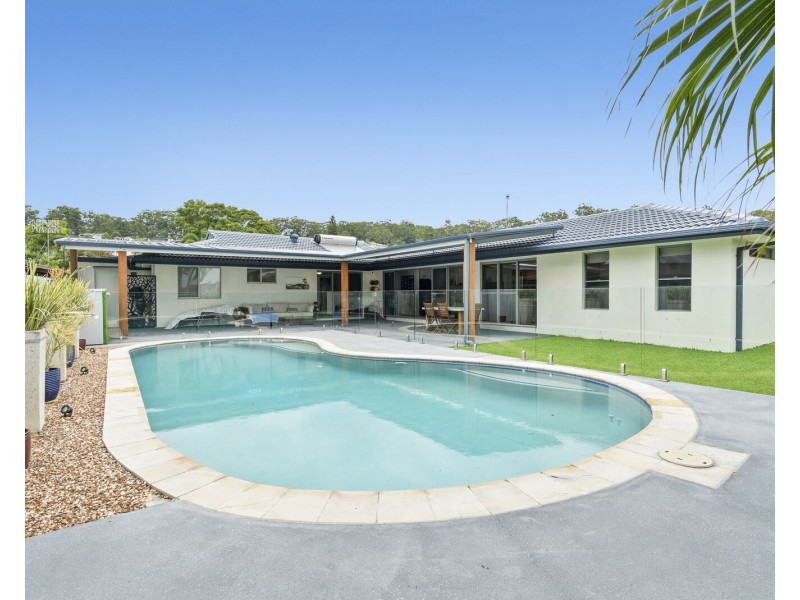 22 Mckenzie Drive, Currumbin Waters QLD 4223