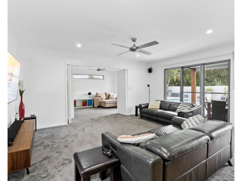 22 Mckenzie Drive, Currumbin Waters QLD 4223