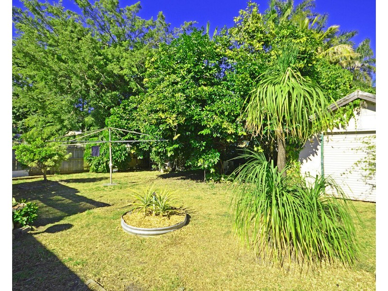 120 Dry Dock Road, Tweed Heads South NSW 2486