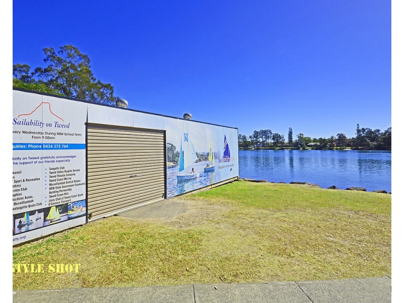 120 Dry Dock Road, Tweed Heads South NSW 2486
