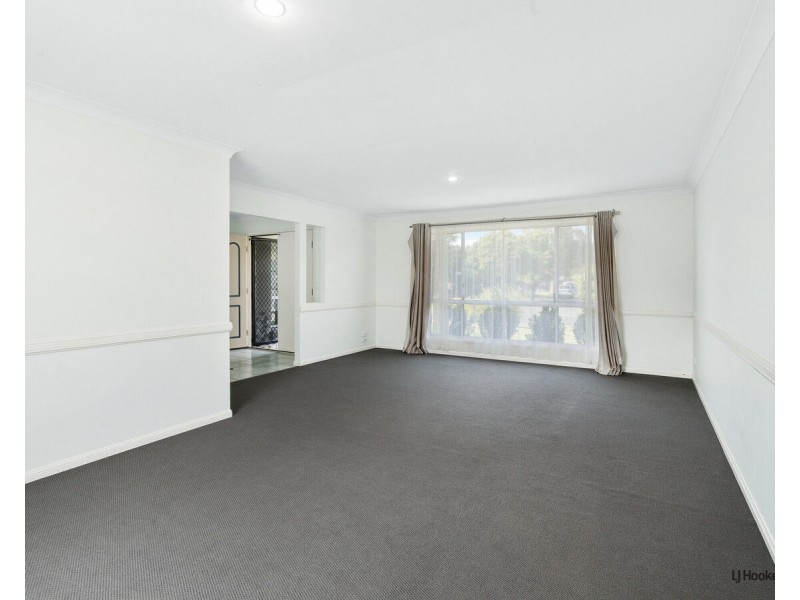 63 Casuarina Drive, Elanora QLD 4221