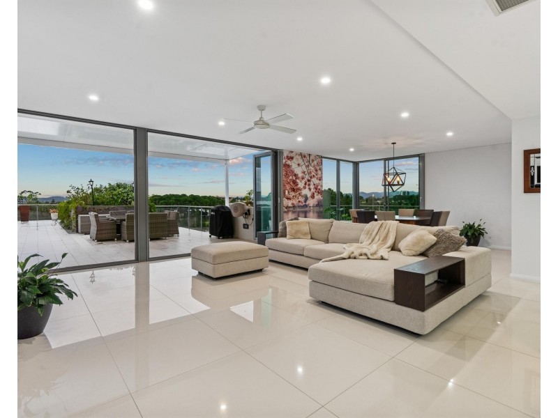 404/22-24 Ben Lexcen Place, Robina QLD 4226