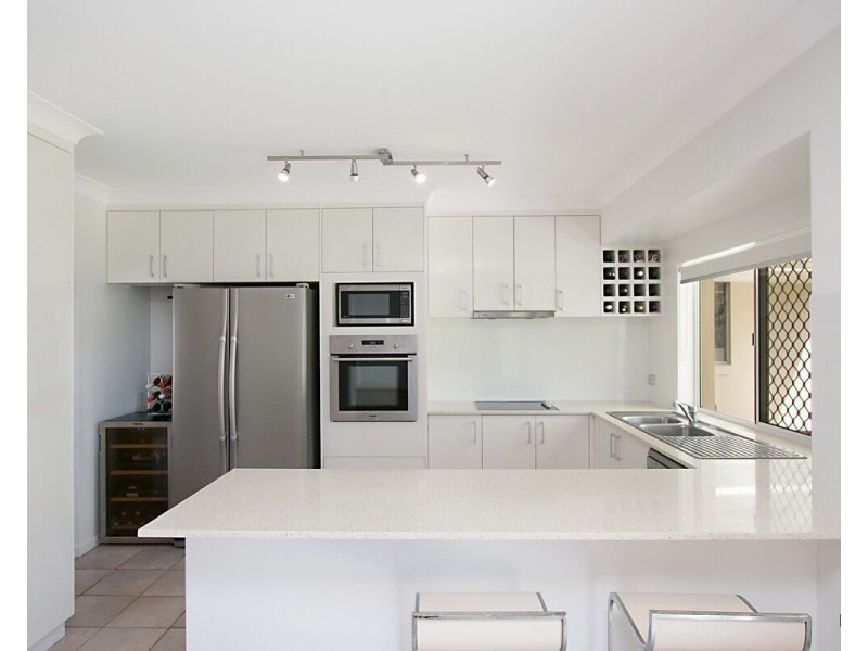 22 Avocado Street, Elanora QLD 4221