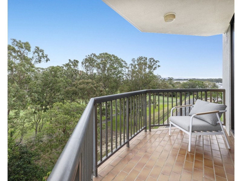 601/22 Kirkwood Road, Tweed Heads South NSW 2486