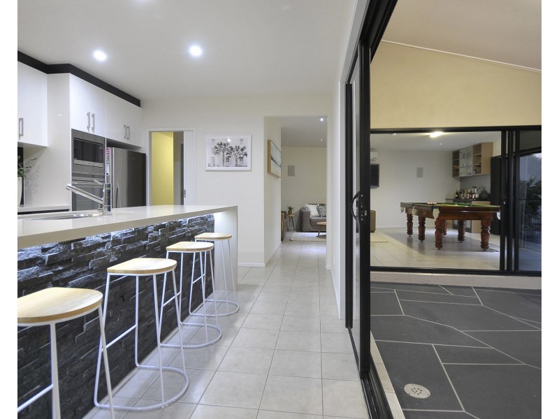 4 Keel Court, Currumbin Waters QLD 4223