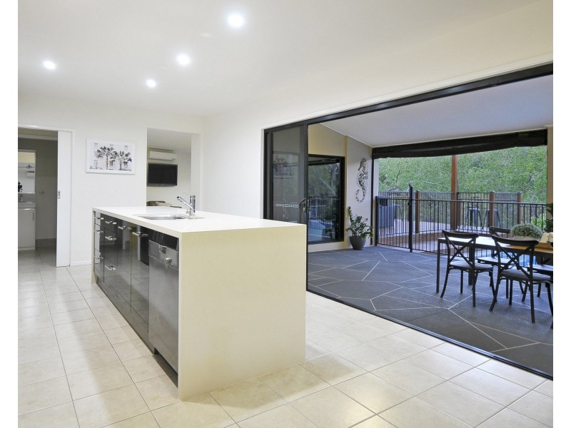 4 Keel Court, Currumbin Waters QLD 4223