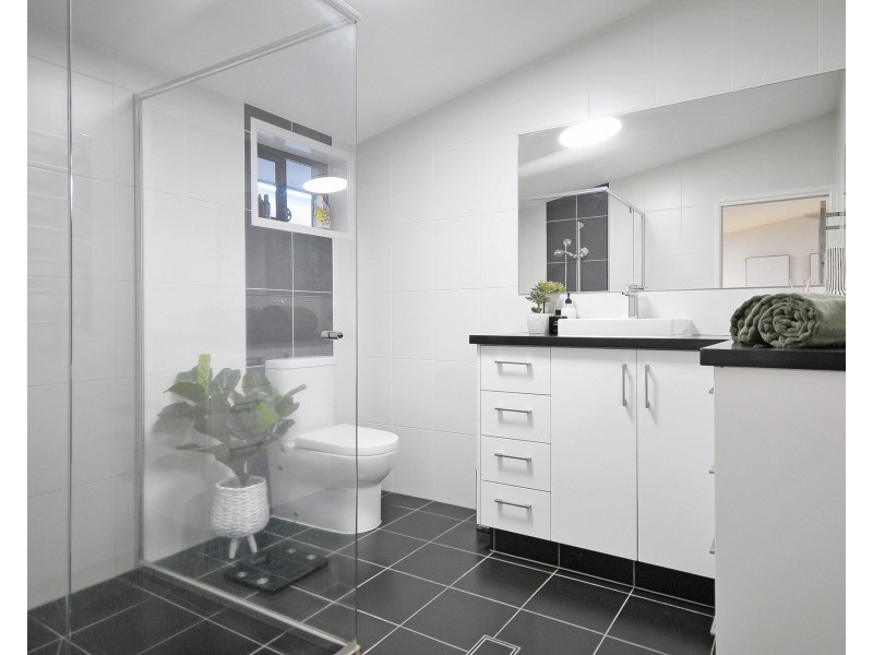 4 Keel Court, Currumbin Waters QLD 4223