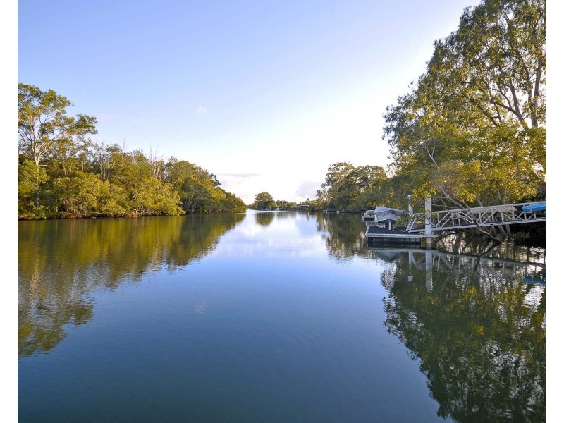 4 Keel Court, Currumbin Waters QLD 4223
