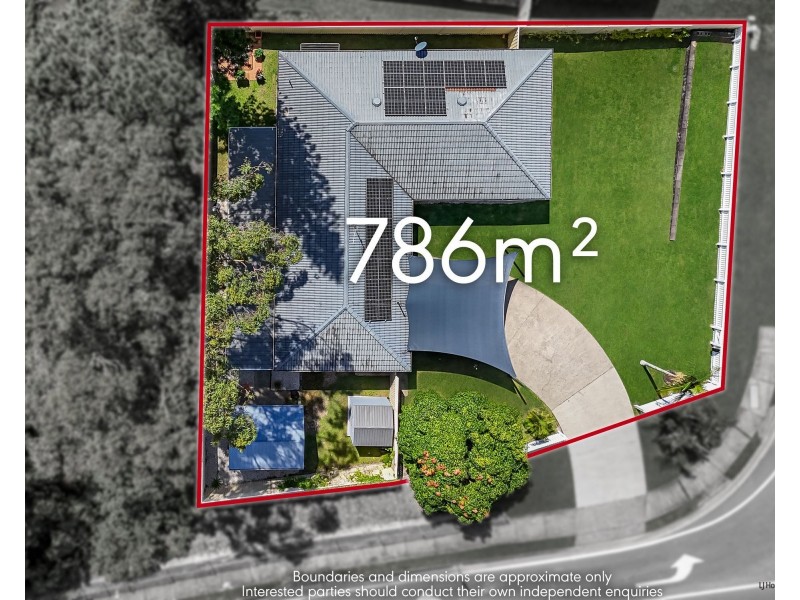 170 K P McGrath Drive, Elanora QLD 4221