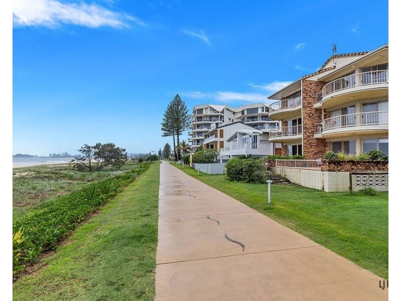 5/285 Golden Four Drive, Bilinga QLD 4225