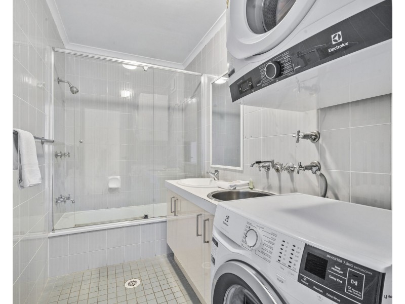 33/329 Golden Four Drive, Tugun QLD 4224