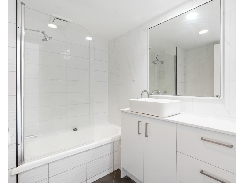 310/2007 Gold Coast Highway, Miami QLD 4220