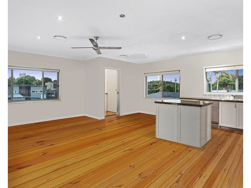 22 Skiff Street, Southport QLD 4215