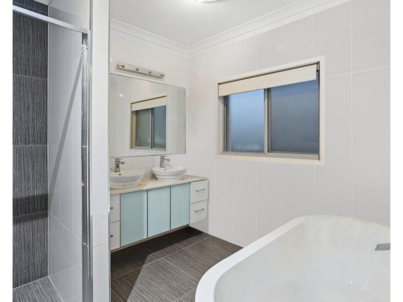 22 Skiff Street, Southport QLD 4215