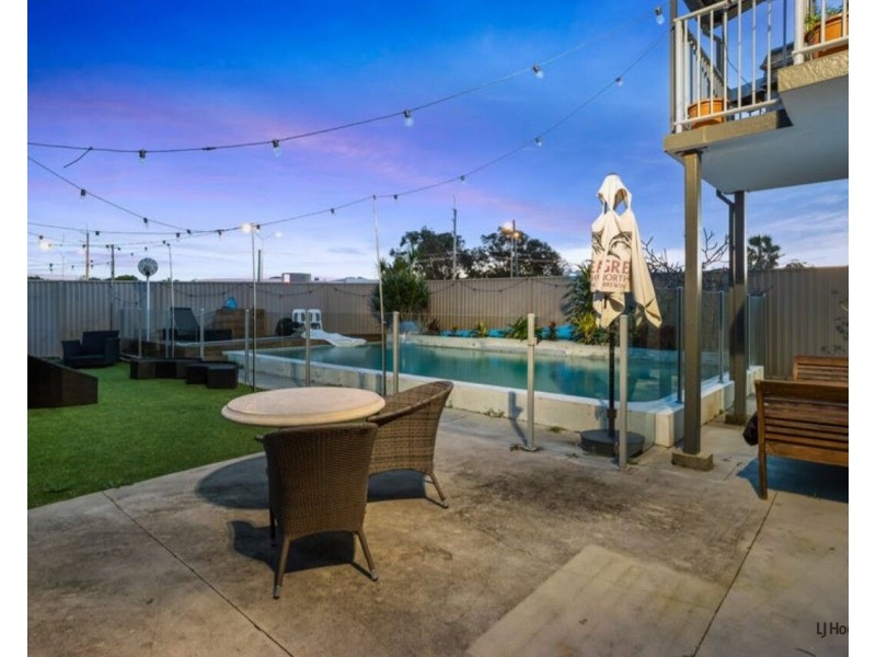 22 Skiff Street, Southport QLD 4215