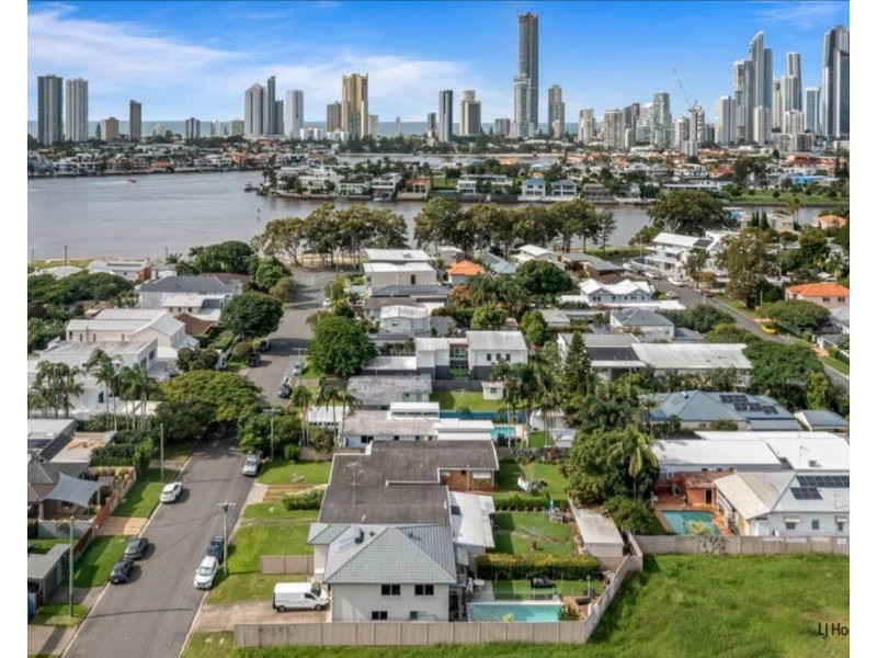 22 Skiff Street, Southport QLD 4215