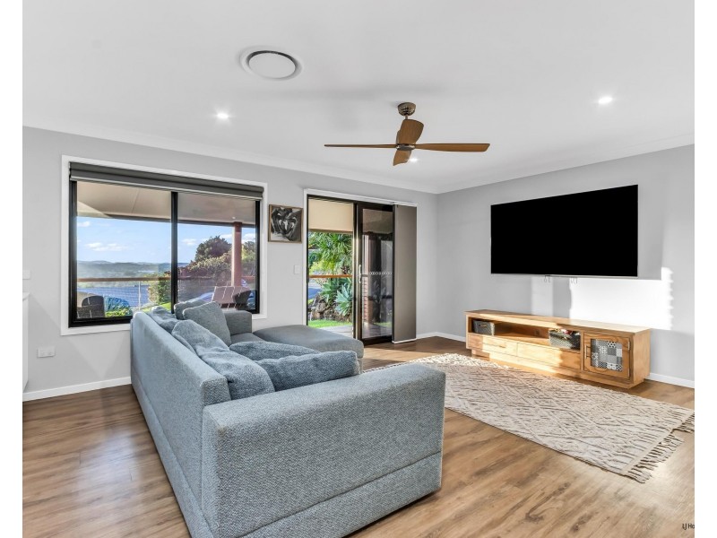 25 Birnam Avenue, Banora Point NSW 2486