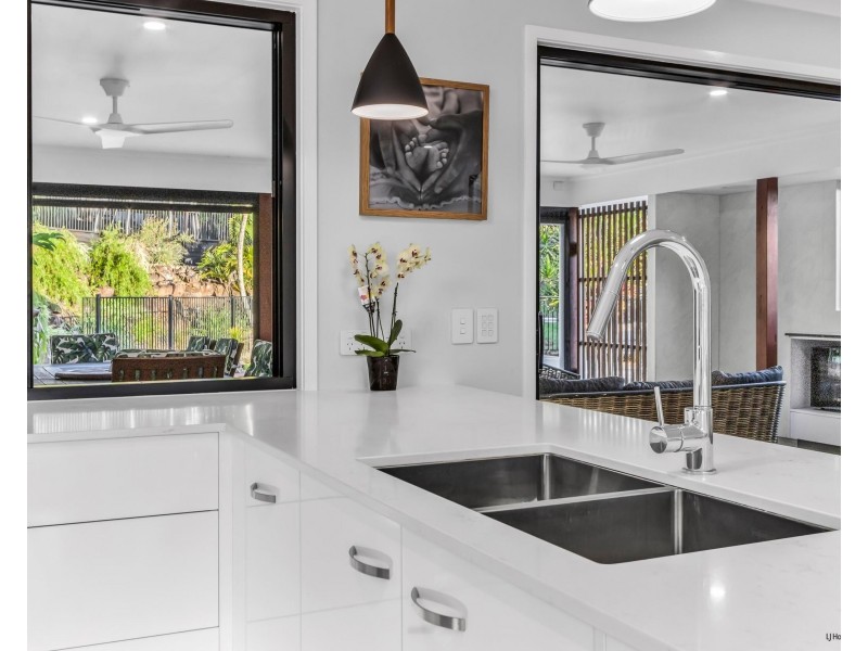 25 Birnam Avenue, Banora Point NSW 2486