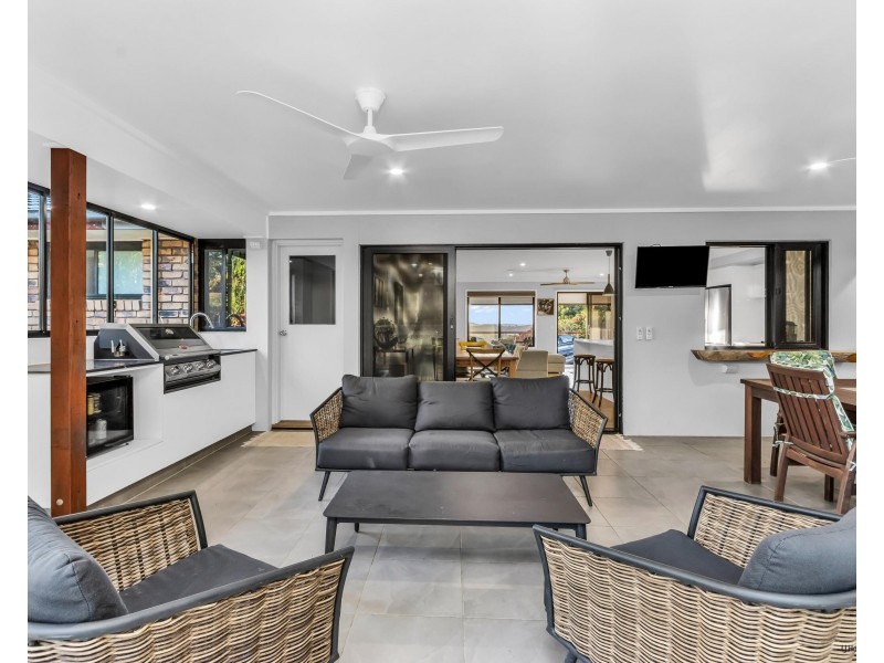 25 Birnam Avenue, Banora Point NSW 2486
