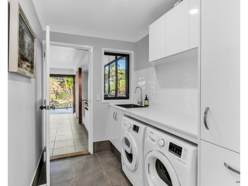 25 Birnam Avenue, Banora Point NSW 2486