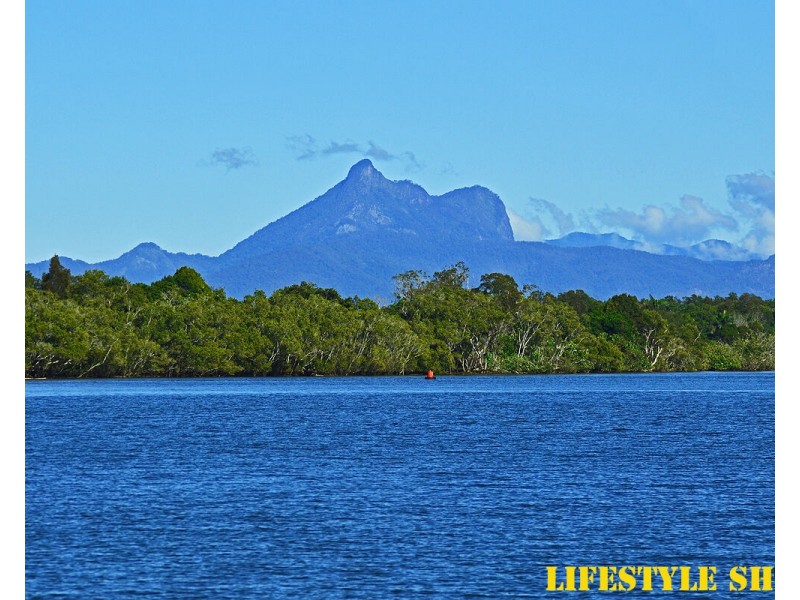 5 Rosnay Court, Banora Point NSW 2486