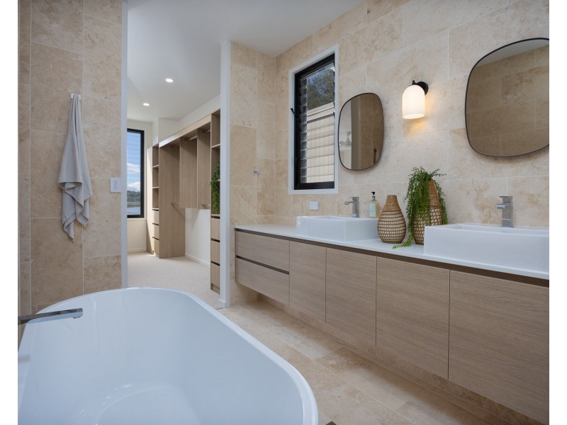 162A Broadwater Esplanade, Bilambil Heights NSW 2486