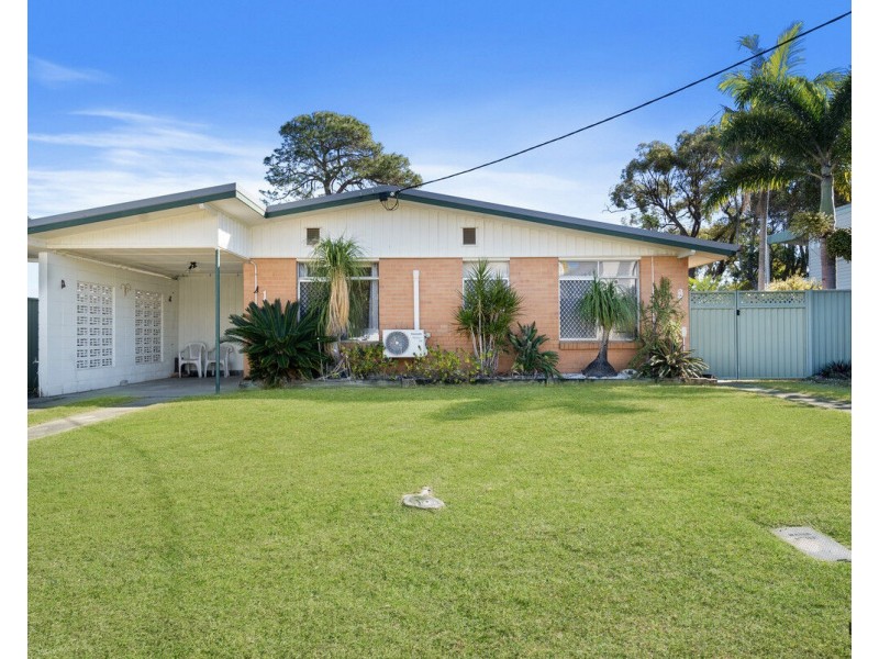 1/5 Lotus Key, Broadbeach Waters QLD 4218