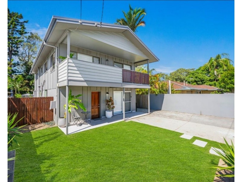 3 Waikiki Avenue, Palm Beach QLD 4221