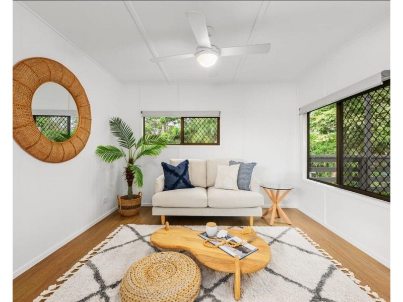 3 Waikiki Avenue, Palm Beach QLD 4221