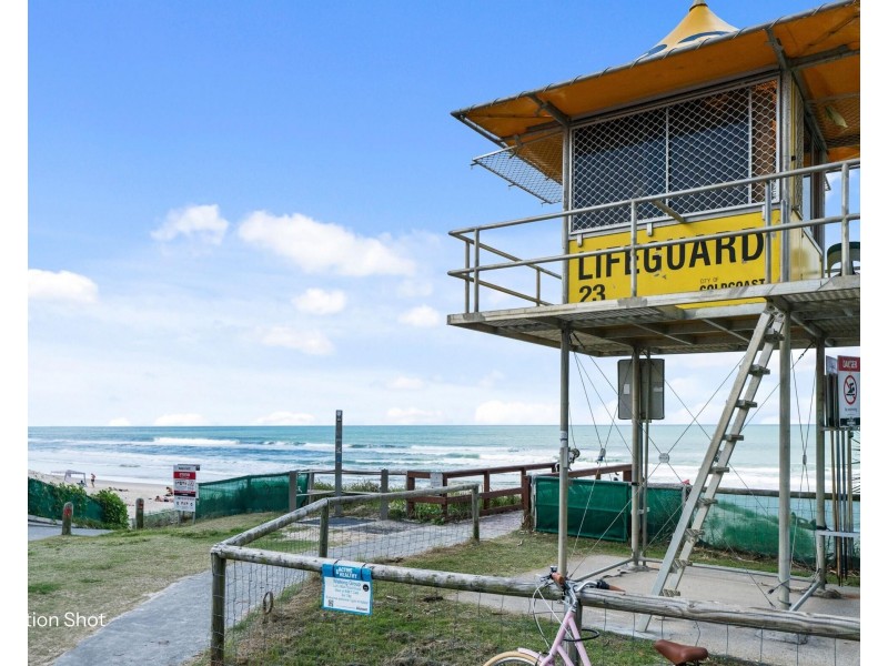 4 Alec Avenue, Miami QLD 4220