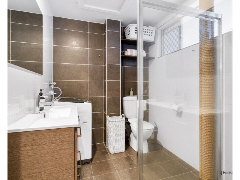 2/41 Murlong Crescent, Palm Beach QLD 4221