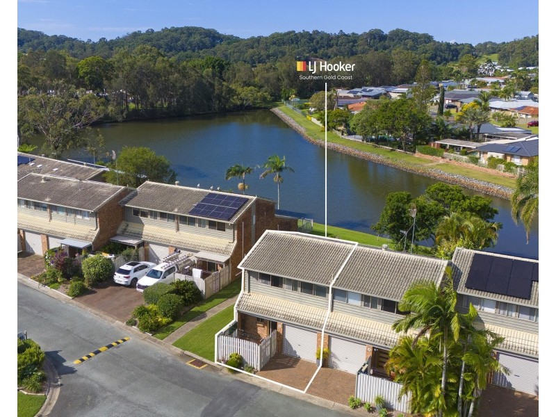 4/18 Bienvenue Drive, Currumbin Waters QLD 4223