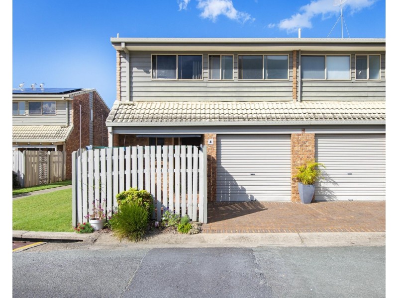 4/18 Bienvenue Drive, Currumbin Waters QLD 4223