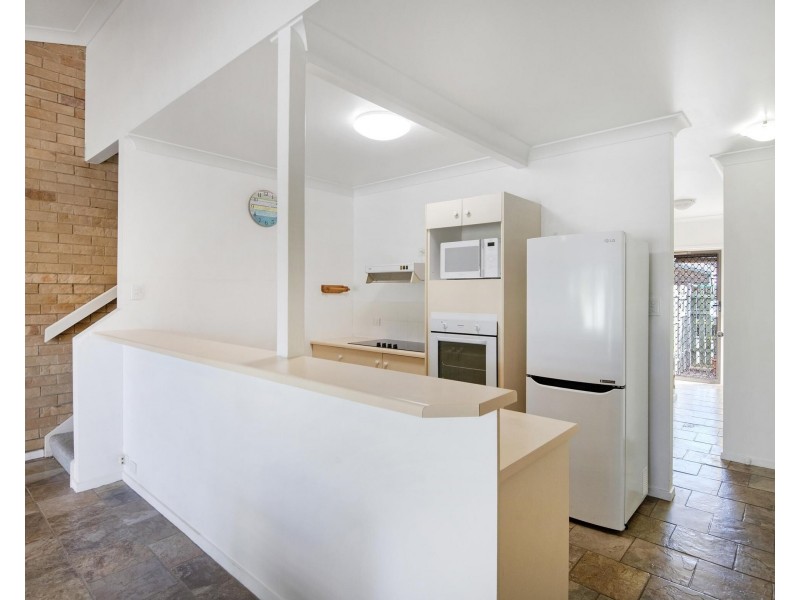 4/18 Bienvenue Drive, Currumbin Waters QLD 4223