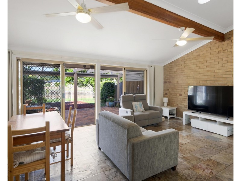 4/18 Bienvenue Drive, Currumbin Waters QLD 4223