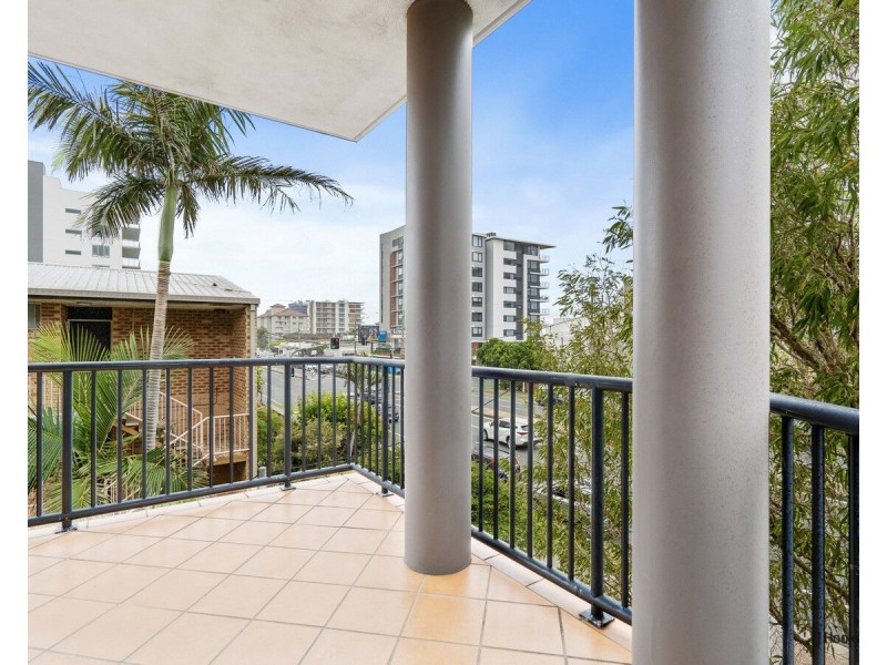 7/1396 Gold Coast  Highway, Palm Beach QLD 4221