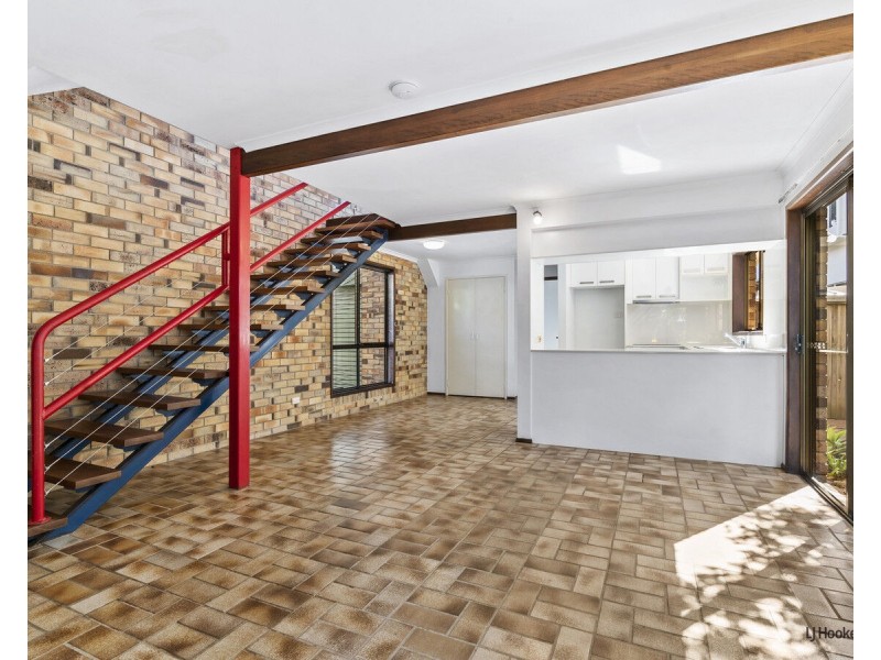 1/34 Jefferson Lane, Palm Beach QLD 4221