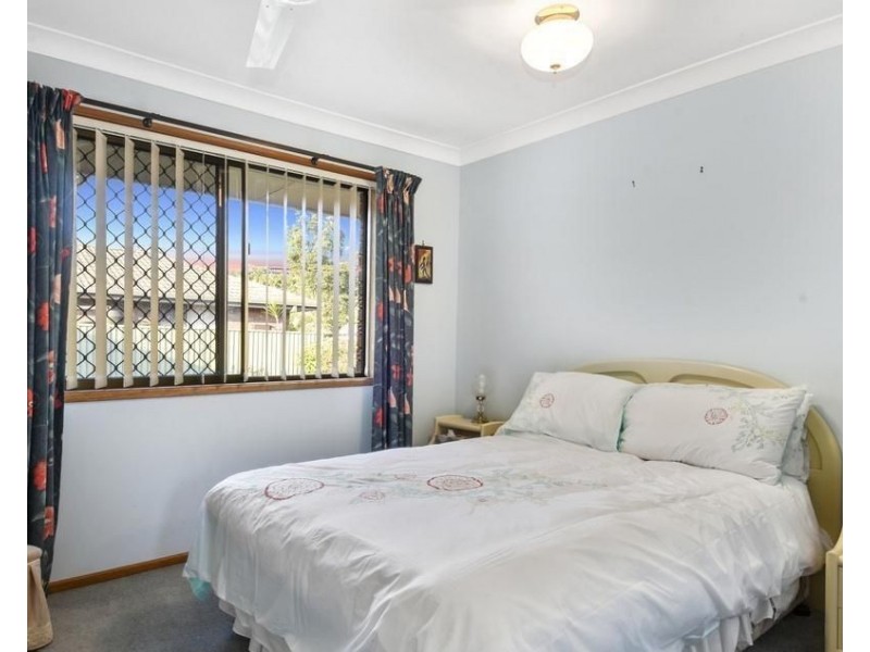 21 Ironbark Street, Elanora QLD 4221