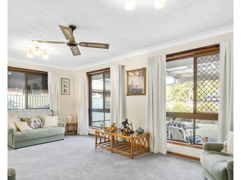 21 Ironbark Street, Elanora QLD 4221