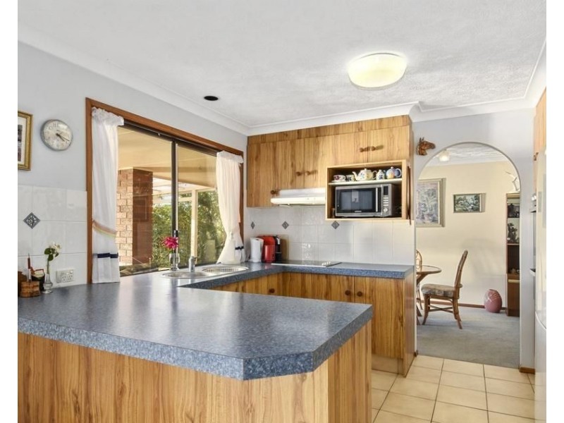 21 Ironbark Street, Elanora QLD 4221