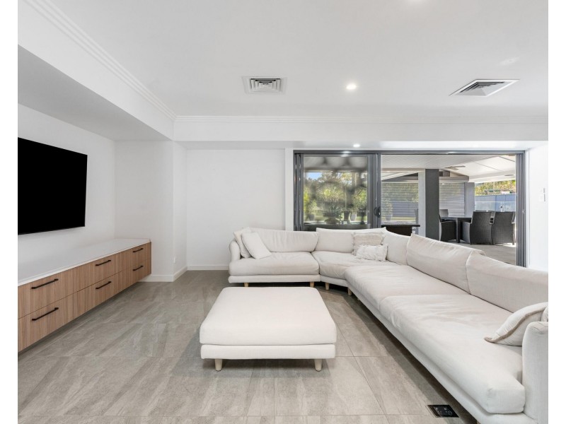 23 Daffodil Street, Tallebudgera QLD 4228