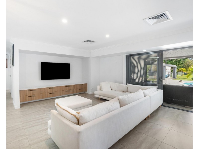 23 Daffodil Street, Tallebudgera QLD 4228