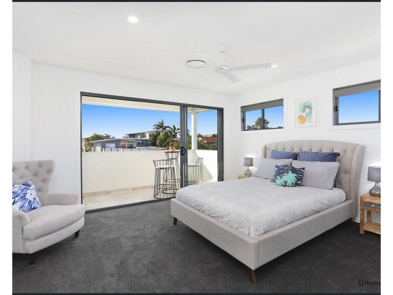 1/50 Third Avenue, Palm Beach QLD 4221