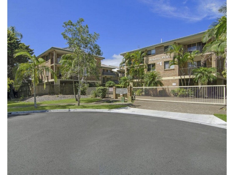 6/1 Rolan Court, Palm Beach QLD 4221